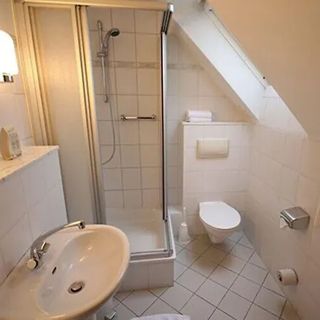Bad Hotel 3*